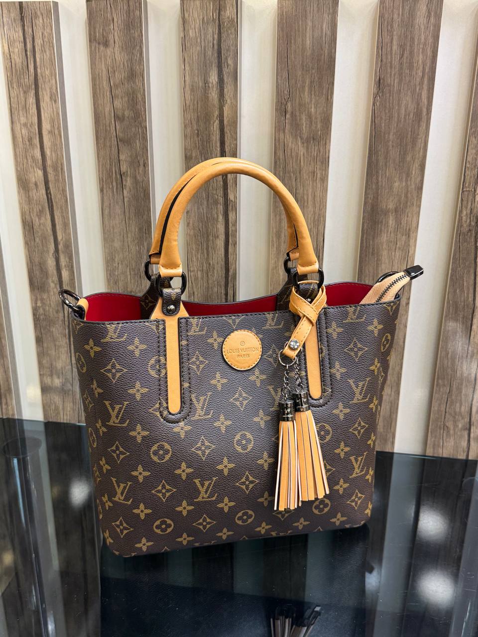 Tote Bag with Tassel (Damier Edition) - Зображення 10