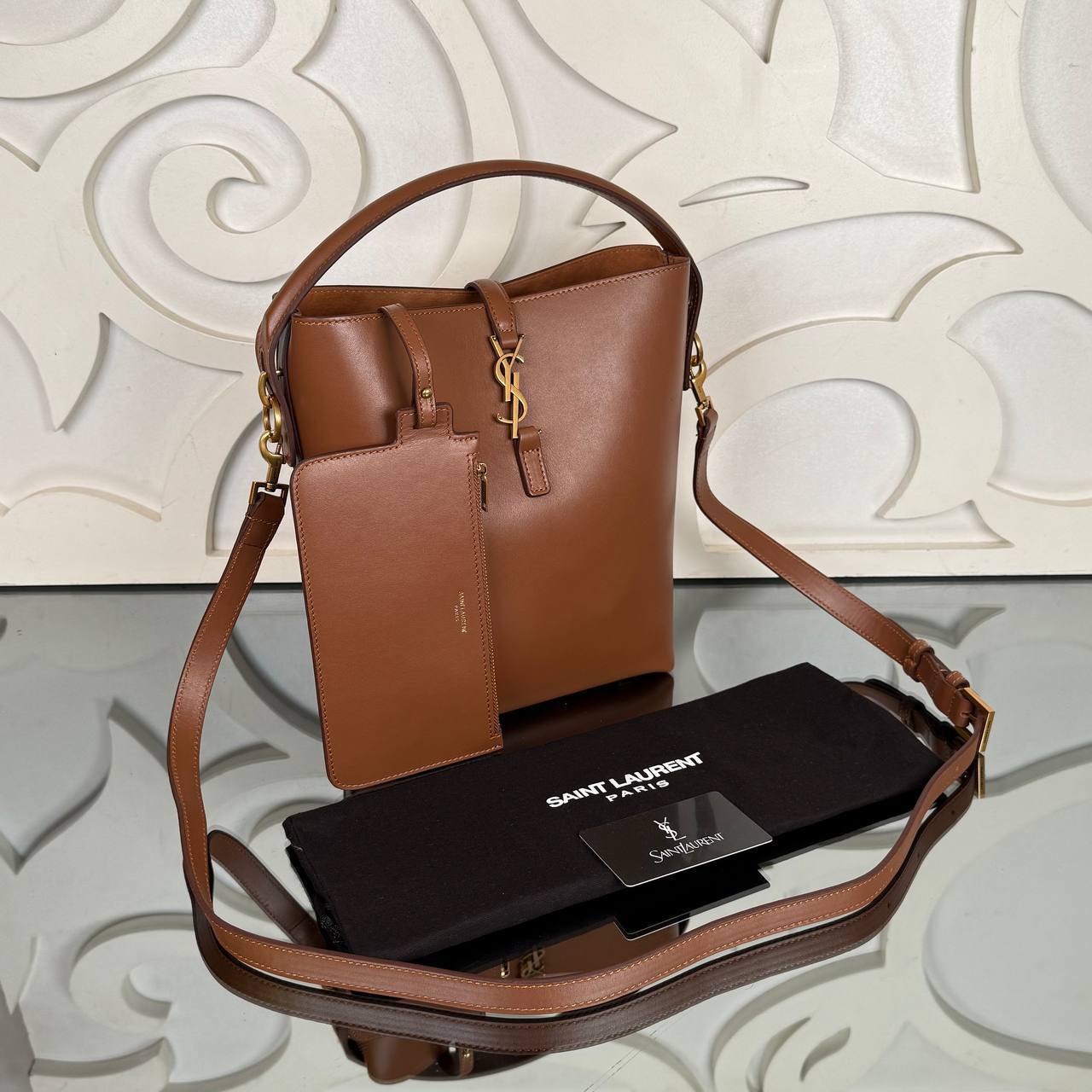 Small Hobo Bag in Smooth Leather - Зображення 3